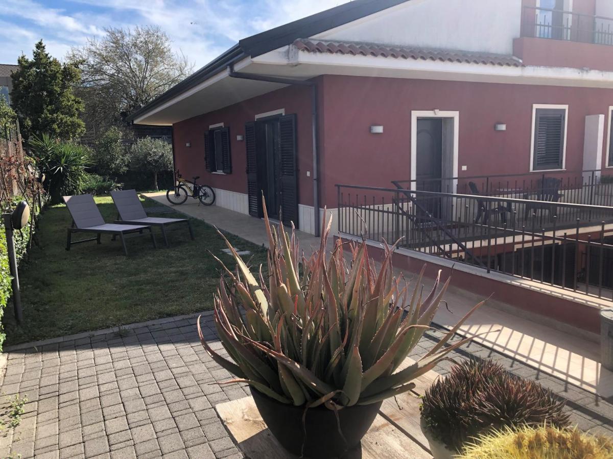 Casa Terra D'Aci Apartment Aci Bonaccorsi Bagian luar foto